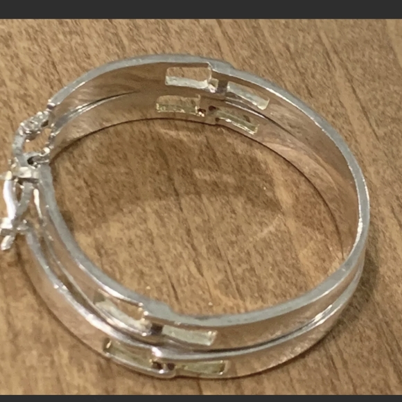 Sterling Silver 925 Hoop Earrings - Picture 7 of 8